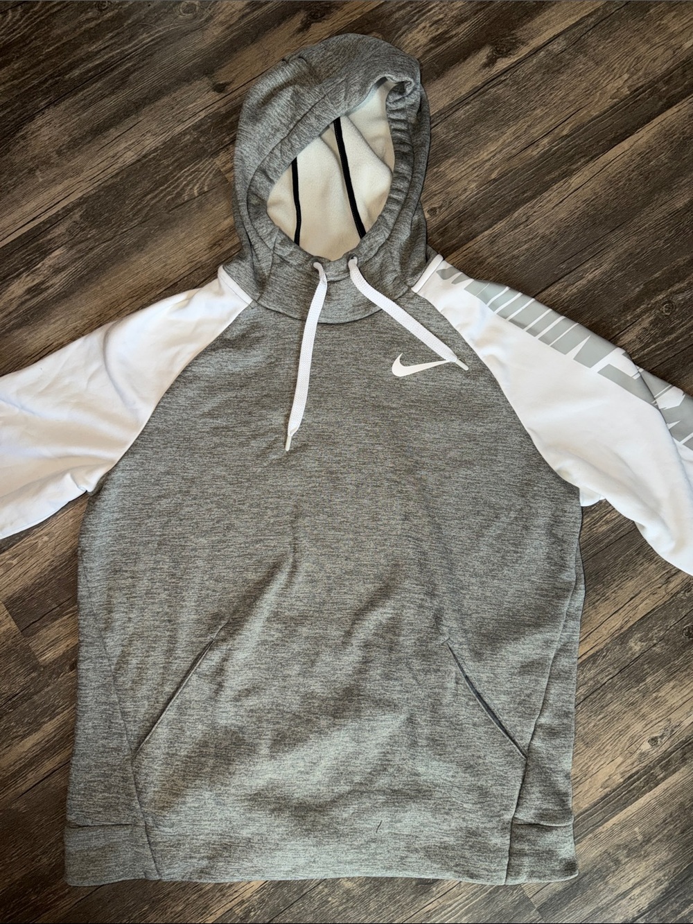 Nike Men’s Gray and White Crewneck Hoodie DRI-FIT